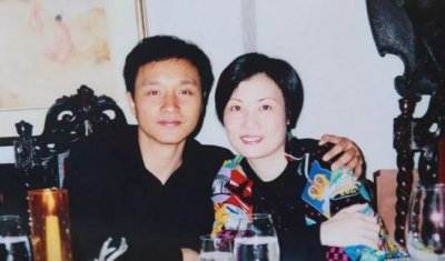 接下张国荣最后一通电话,保全哥哥所有尊严,陈淑芬含泪道出内幕