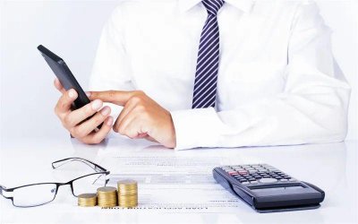 ​当下，钱不值钱，为什么还越来越难挣了？