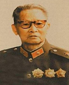 ​1949年，旅长彭明治3个月内升3级，55年被授予中将，他有何能耐？