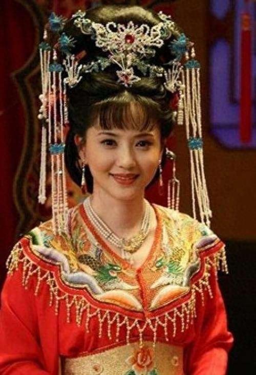 陶慧敏:国家一级演员,越剧话剧影视剧界的佼佼者