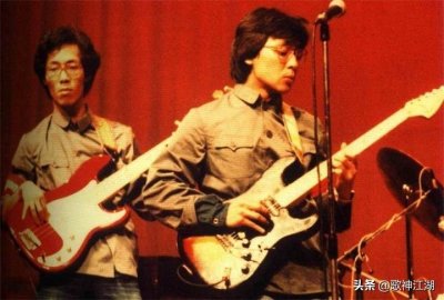 ​细数beyond乐队离队成员，第二代吉他手，名字在网上存在争议