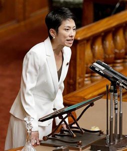 ​谢莲舫：从大汉奸后代，到日本首位华裔女议员，成为安倍头号对手