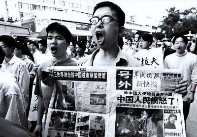 ​美国终于明白，当年“误炸”中国大使馆，中国为何不反击？