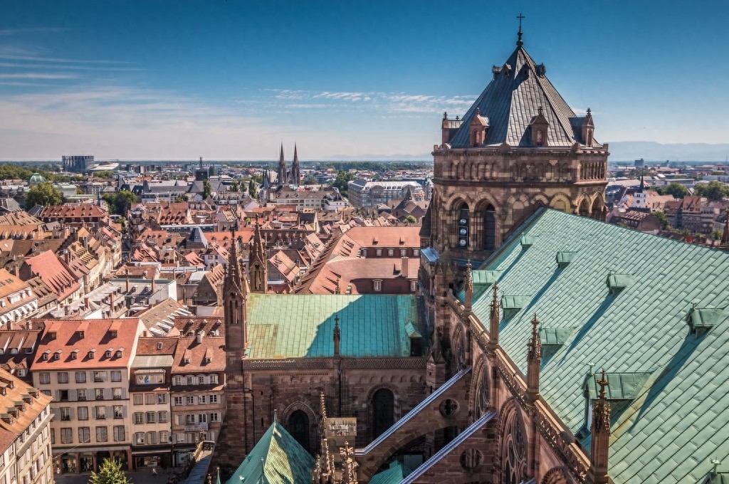 斯特拉斯堡 (Strasbourg)(法国)