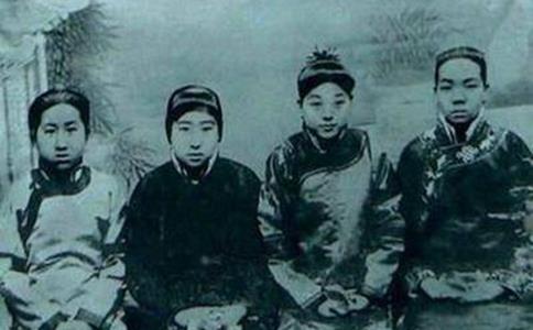 如何评价“青海王”马步芳?