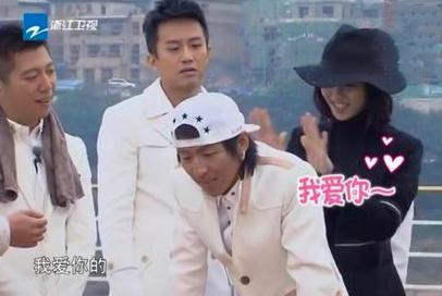 白百合一指弹指什么意思（“京圈太子妃”白百何缤纷人生）