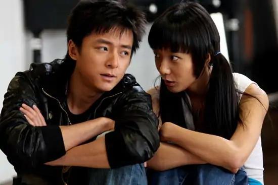 白百合一指弹指什么意思（“京圈太子妃”白百何缤纷人生）