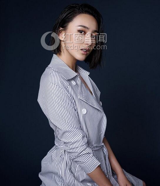 艾晓琪的胸有多大图片 艾晓琪被潜规则了吗