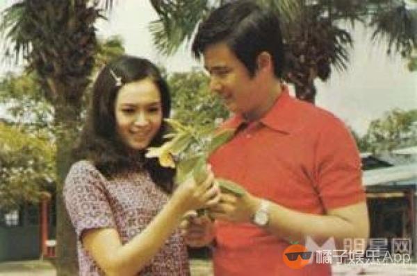 侯佩岑现在个人简历（深扒侯佩岑的极品老妈林月云）(10)