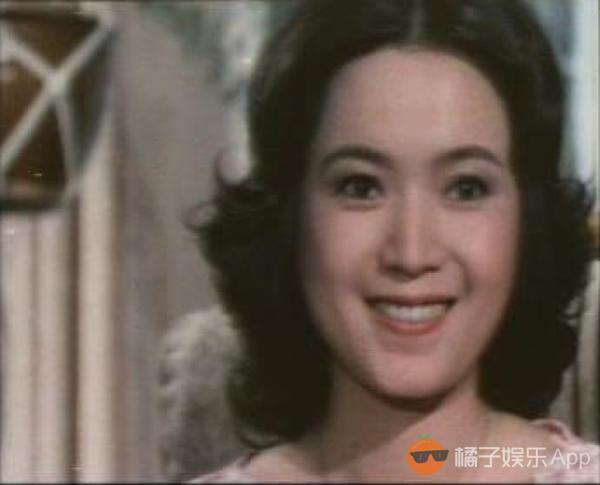 侯佩岑现在个人简历（深扒侯佩岑的极品老妈林月云）(5)