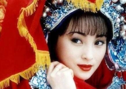 蒋勤勤年轻时惊为天人的美(蒋勤勤年轻时最美照片) 蒋勤勤 第3张 蒋勤勤年轻时惊为天人的美(蒋勤勤年轻时最美照片) 蒋勤勤 第3张