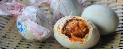 ​咸鸭蛋放了一年能吃吗