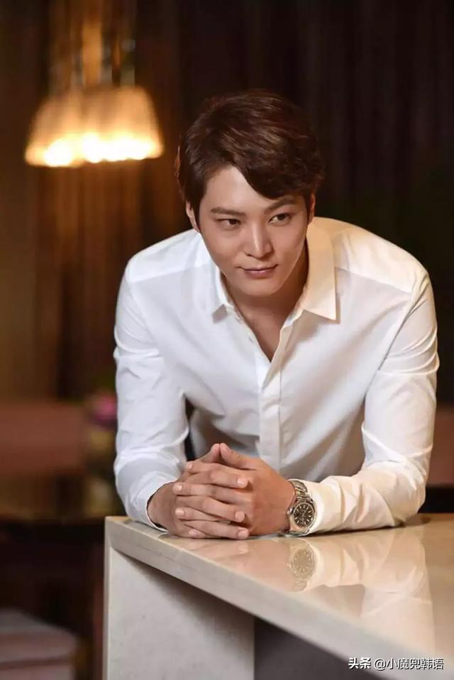 前几天突然火起来的韩国男歌手(会演还会唱盘点8位唱功超強的韩国男演员)(8)