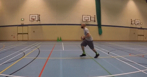 篮球跳步犯规吗,篮球跳步和走步的区别是什么-