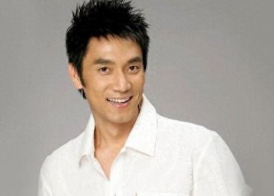 娱乐圈隐形富豪林依轮,厨子出身却当上歌星,与妻子恩爱27年