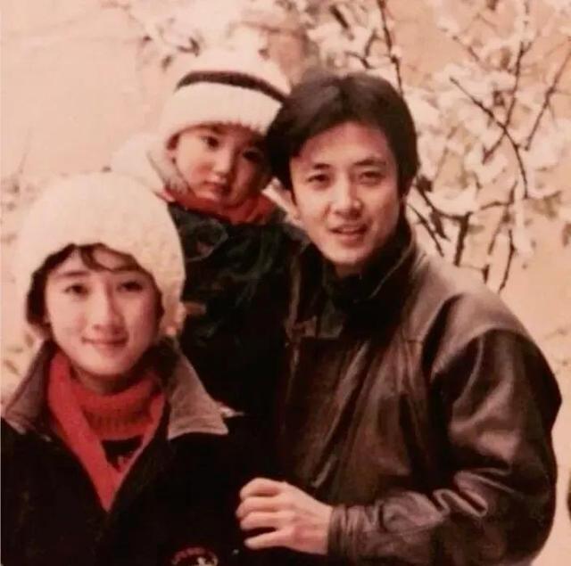 陈剑月说侯长荣长得帅（娶小5岁的陈剑月）(10)