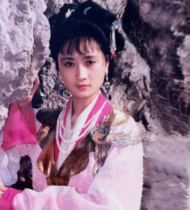 陈剑月说侯长荣长得帅（娶小5岁的陈剑月）(6)