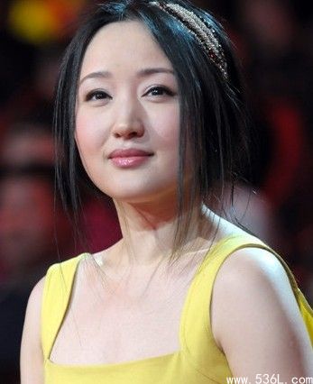 杨玉莹的老公是谁?鲍国安是什么背景和来头?