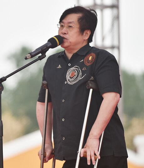 郑智化为什么残疾坐牢七年? 郑智化身高年龄多大了揭秘