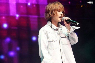 ​厉娜个人资料简介，如今的她结婚了吗？