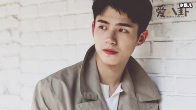 ​刘昊然玩梗称要爬平顶山，没想到被张若昀这样回复！