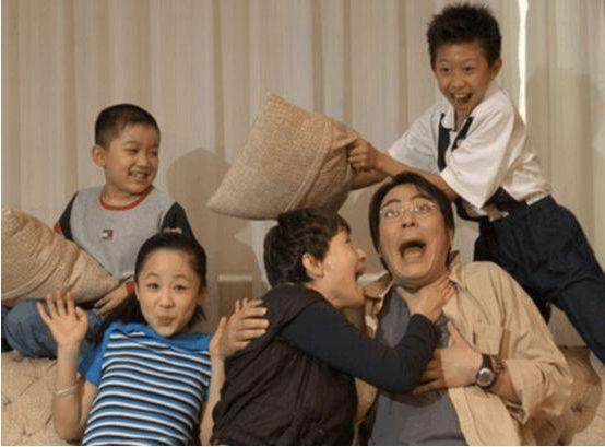 张一山被问杨紫结婚会随多少彩礼，回答6个字显情商，网友：优秀