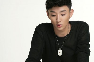 ​海陆于小彤在一起多久 姐弟恋为什么会分手呢