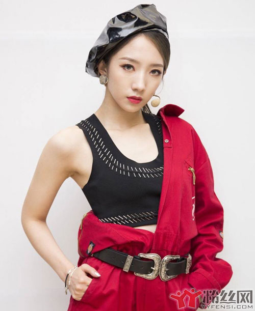 孟美岐几岁去的韩国 不用管她多大了努力了就可以