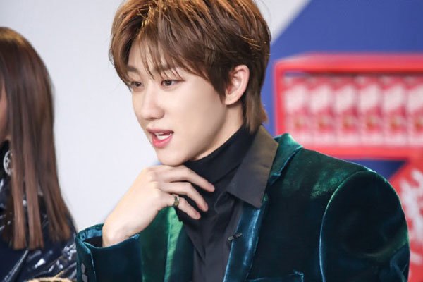 为何叫徐明浩为小八 有粉丝称呼他为“8爷”或“8爹”