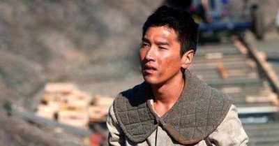 ​演过胡八一的男演员