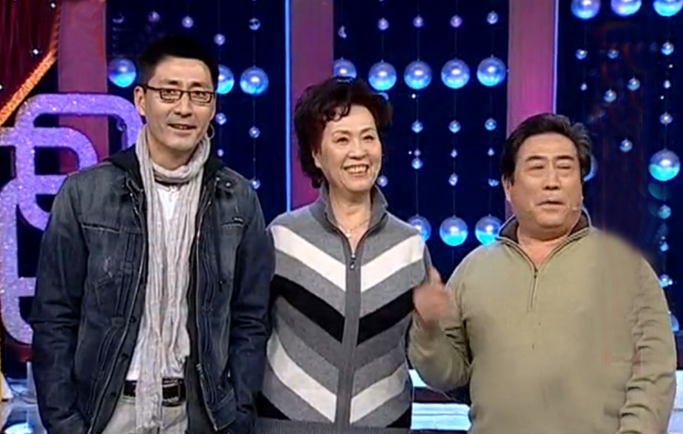 当红男星张子健：带着女儿再婚，怒砸继子电脑，现在过得怎样了？