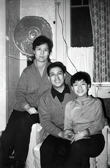 当红男星张子健：带着女儿再婚，怒砸继子电脑，现在过得怎样了？