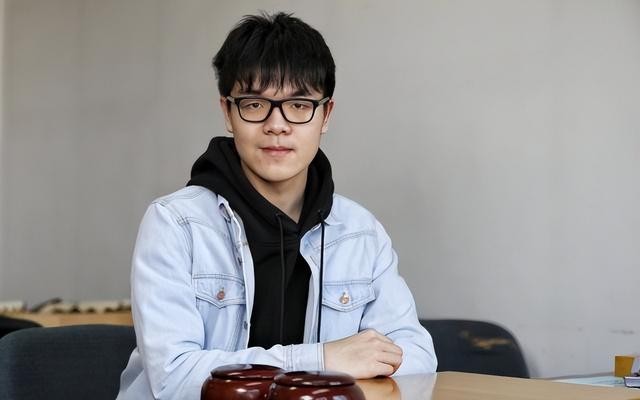 柯洁被清华录取（围棋世界冠军柯洁免试入学清华）