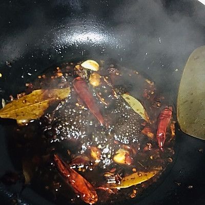 红烧兔肉怎么做(红烧兔子肉美食教程分享)