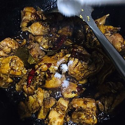 红烧兔肉怎么做(红烧兔子肉美食教程分享)