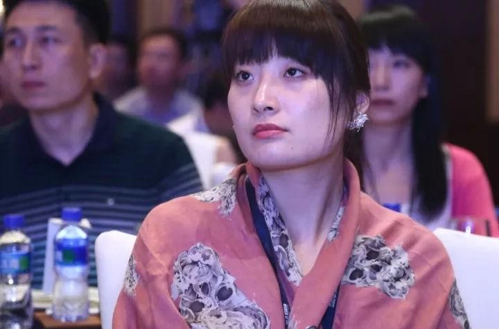 宗庆后老婆是谁（40岁还是大龄剩女宗庆后为她公开征婚）