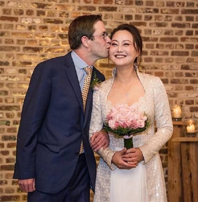 宋佳的老公是谁（宋佳嫁大21岁张学津）