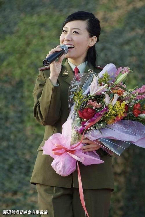 谭晶照片，歌手谭晶最美图片(歌手谭晶个人资料)