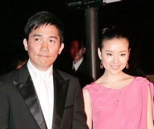 梁朝伟董洁天涯八卦照片 出入酒店不再清纯