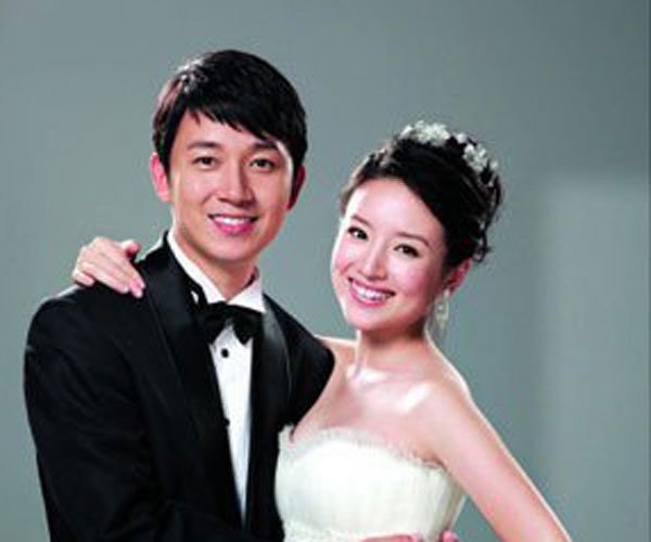 梁朝伟董洁天涯八卦照片 出入酒店不再清纯