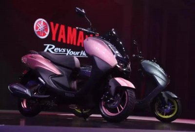 ​雅马哈巡鹰125，时尚动感。