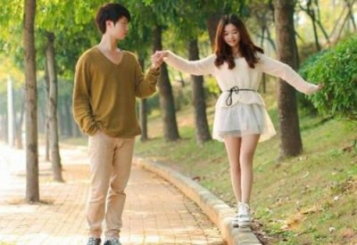 ​吵架女朋友不让进门为什么