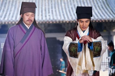 ​揭秘古代科举：古代秀才和举人的特权，相当于现在的什么学历？