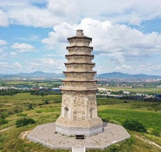 ​内蒙古有个宁城县，曾是辽朝的实际国都