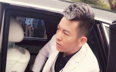 ​YY一哥舞帝利哥快手首秀直播，辛有志，初瑞雪等众网红都来捧场