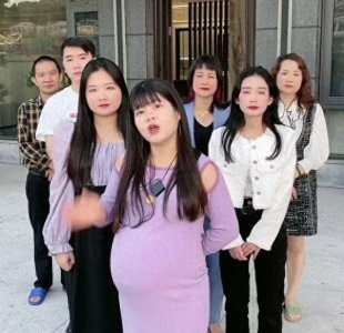 ​网红“陈三废”被指浪费，怀孕吃6只鸡、6个猪蹄，流产算谁的？