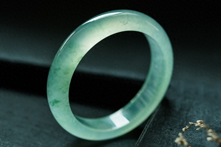 手镯圈口总是量不对?教你怎么正确测量手镯圈口