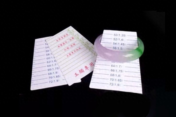 手镯圈口总是量不对?教你怎么正确测量手镯圈口