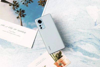 ​盘点最值得入手的三款“小屏手机”，手感丝滑流畅，性价比高！