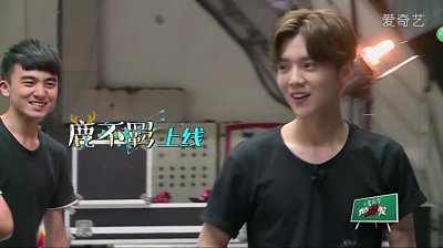 ​《我去上学啦》鹿晗薛之谦摄影大Pk，张丹峰终变白天鹅